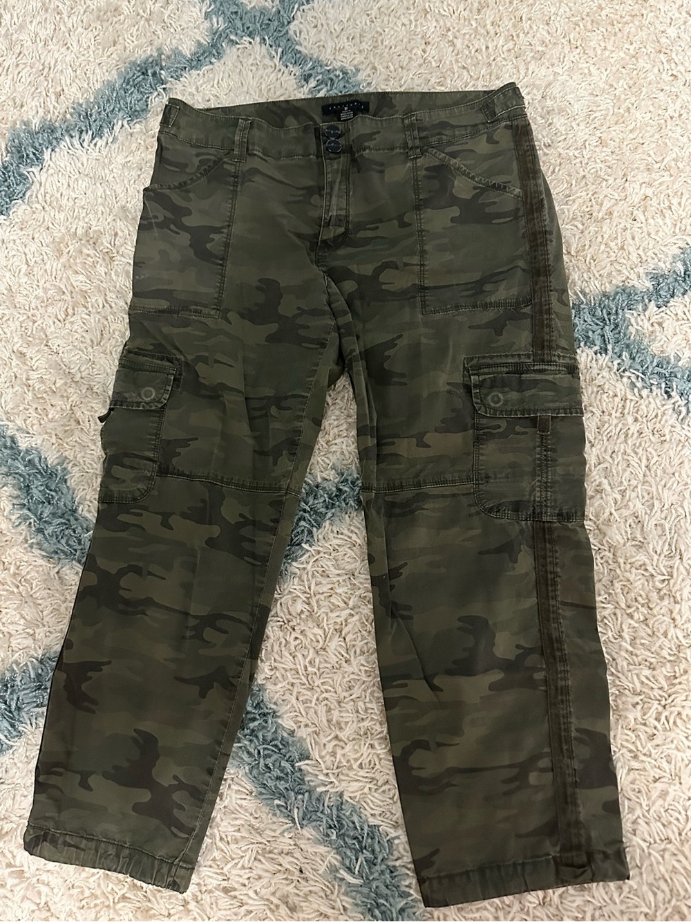 Sanctuary camo cargo pant